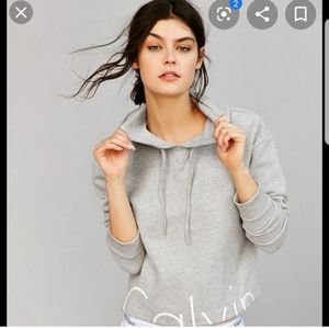 Calvin Klein Cut Off Hoodie L